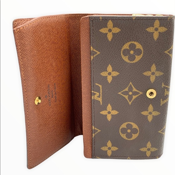 $4️⃣9️⃣5️⃣LOUIS VUITTON Monogram Tri-fold Zip Wallet - Picture 5 of 9